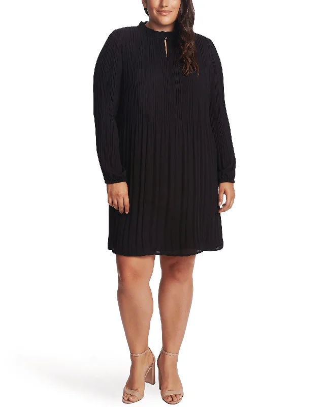 Deal of the Week Karina Pleated Keyhole Dress | RICH BLACK