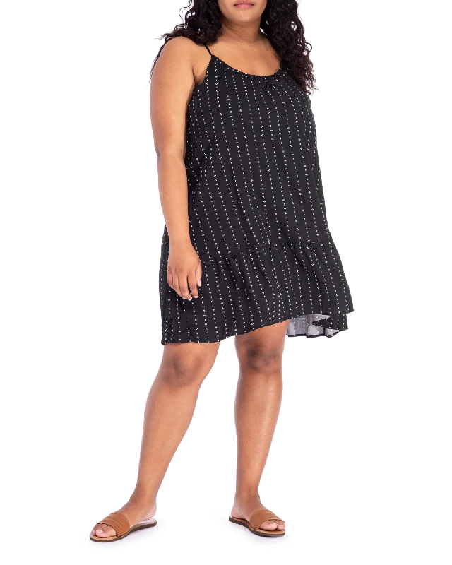Deal Dash Katie Ruffle Hem Dress | Black / White