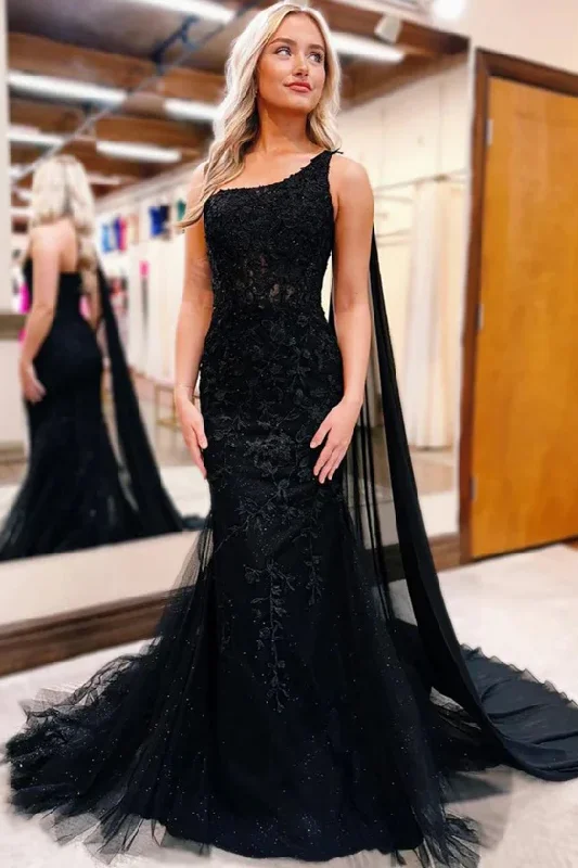 Price Blitz Black One Shoulder Lace Appliques Mermaid Sleeveless Long Prom Dress