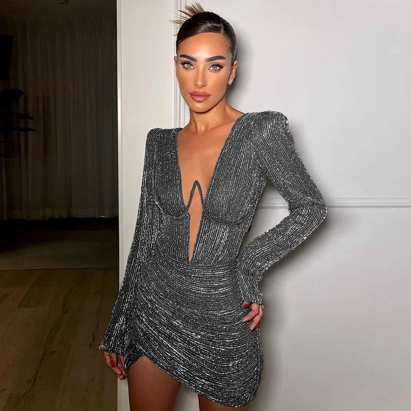 Factory Direct Sale Sexy Deep V-neck Pleated Long Sleeve Bodycon Dress