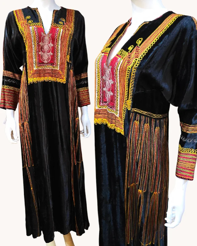 Weekend Flash Sale Vintage Saudi Wedding Dress S