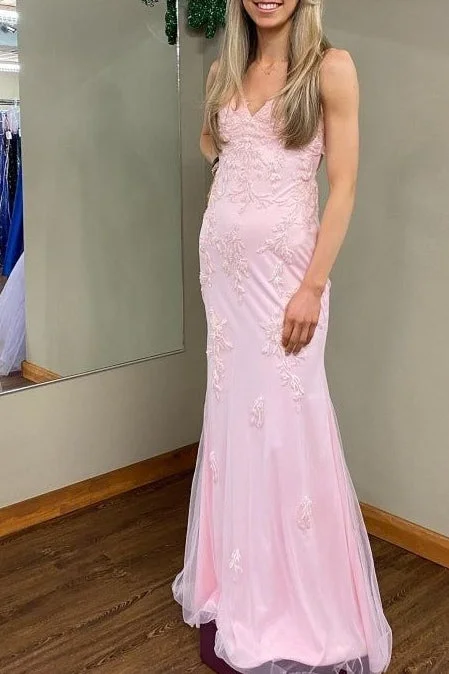 Members Only Pink Spaghetti Straps V-Neck Appliques Sleeveless Prom Dress