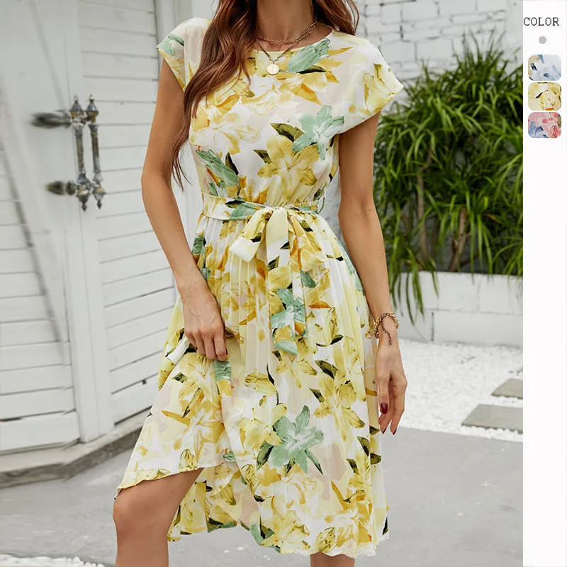 Deal Dash Floral Pleated Short Sleeve Round Neck Dress