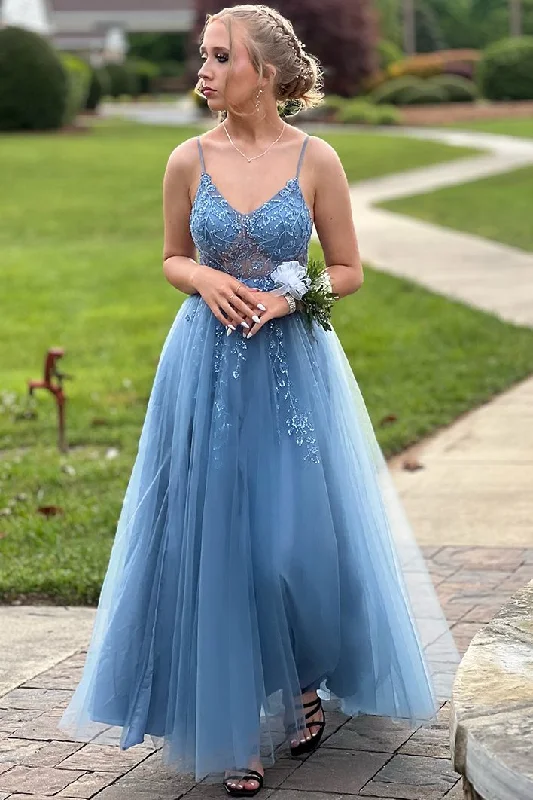 Super Deal A-Line V-Neck Spaghetti Straps Appliques Tulle Prom Dress