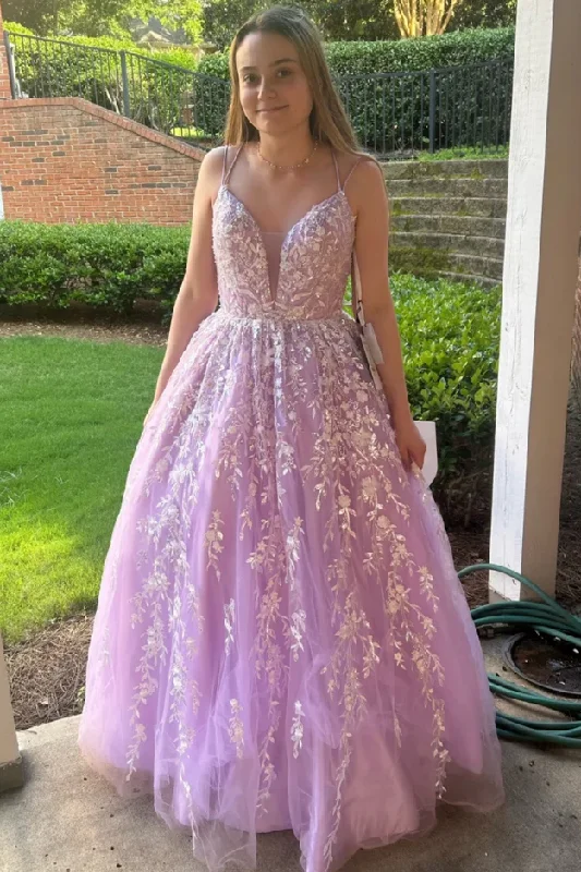 Amazing Deals Spaghetti Straps V-Neck A-Line Lace Appliques Sleeveless Prom Dress