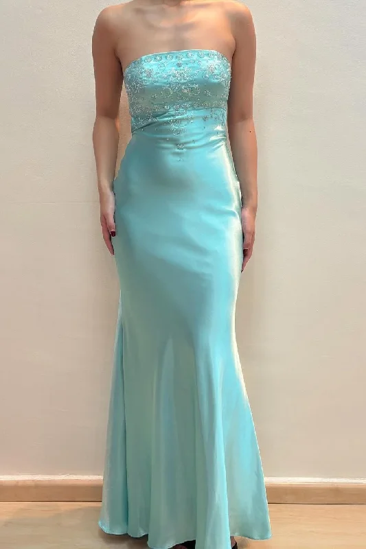 Incredible Offers Elegant Strapless Scoop Neck Appliques Sleeveless Long Prom Dress Incredible Offers Elegant Strapless Scoop Neck Appliques Sleeveless Long Prom Dress
