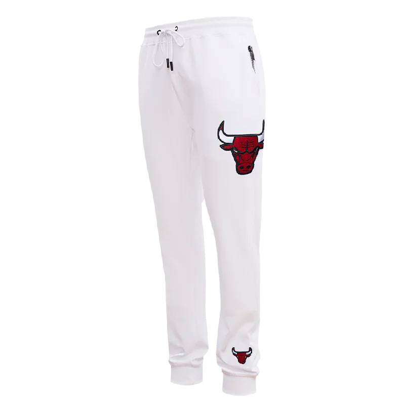 Exclusive Access NBA CHICAGO BULLS CLASSIC CHENILLE MEN'S JOGGER (WHITE)