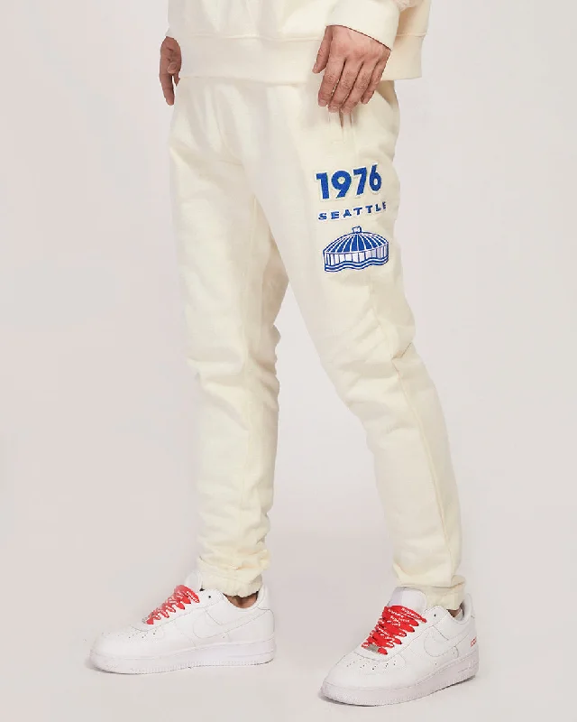 Deal Explosion NFL SEATTLE SEAHAWKS RETRO CLASSIC RIB FLC SWEATPANT (EGGSHELL/ ROYAL BLUE) Deal Explosion NFL SEATTLE SEAHAWKS RETRO CLASSIC RIB FLC SWEATPANT (EGGSHELL/ ROYAL BLUE)